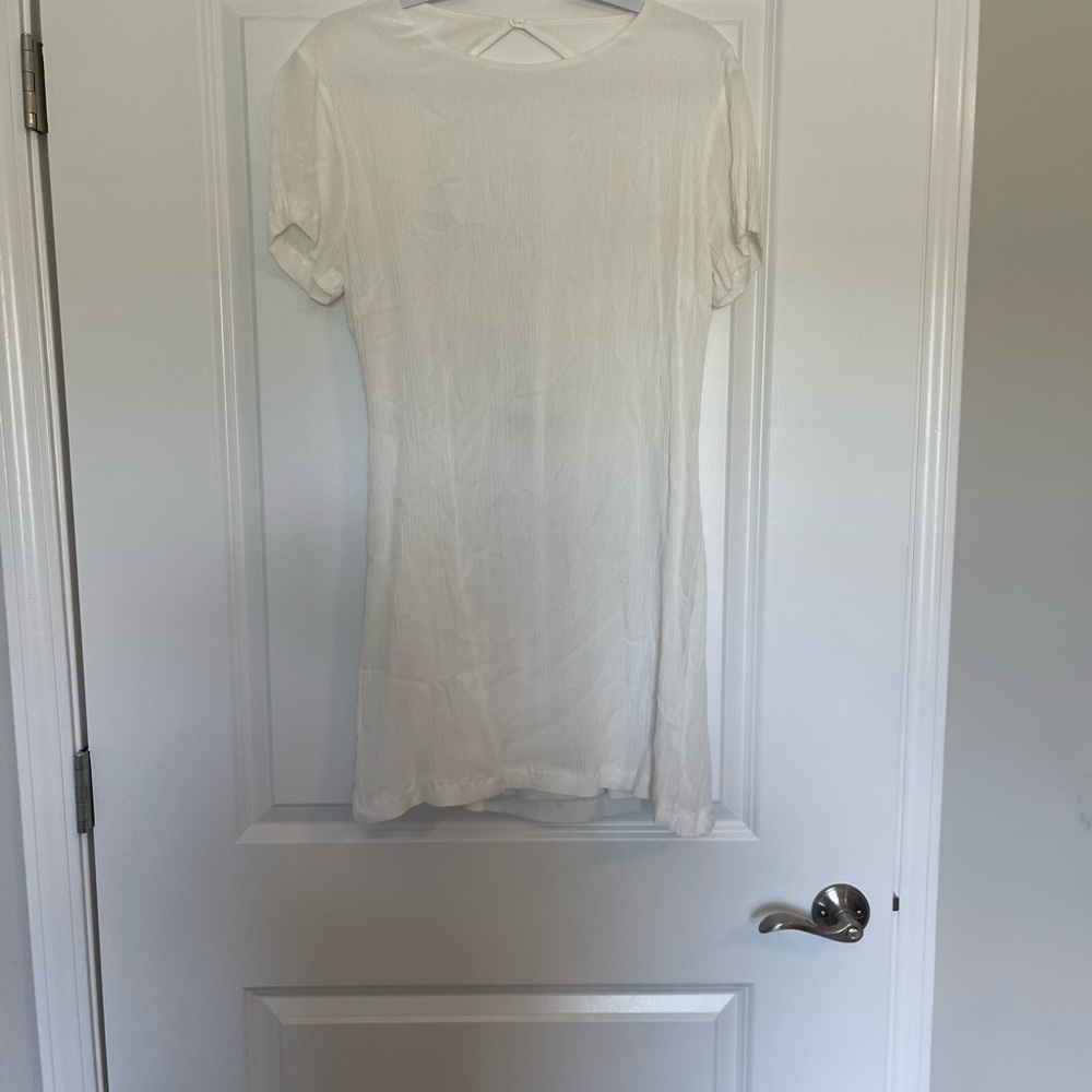 Lulu's Elegant White Dress